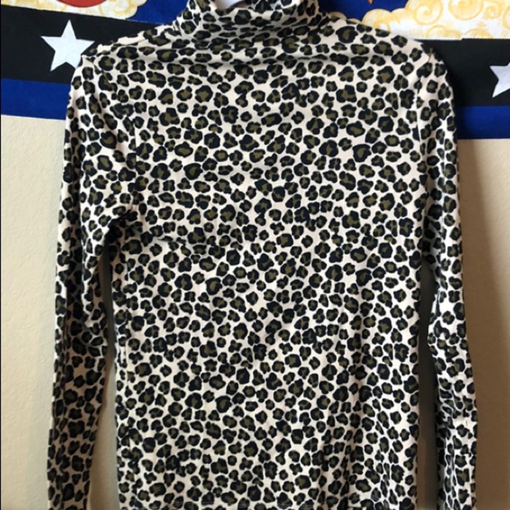 Leopard Turtleneck
